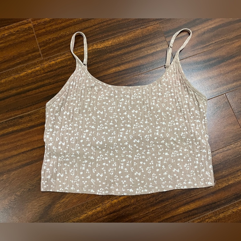 Old Navy women’s large ribbed cropped cami, floral, cream beige